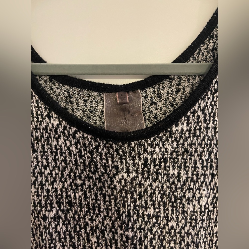Knit High/Low Tunic - Picture 2 of 3